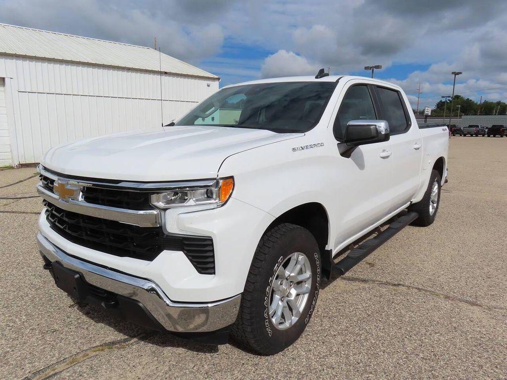 used 2024 Chevrolet Silverado 1500 car, priced at $42,980