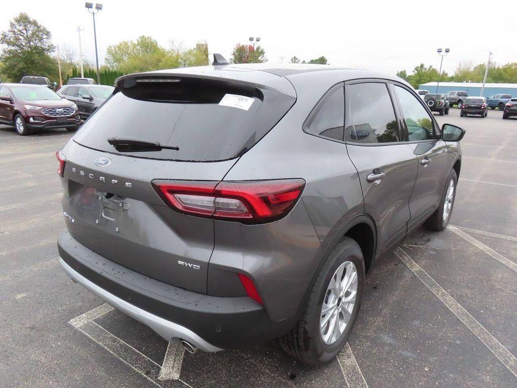 new 2025 Ford Escape car, priced at $34,048