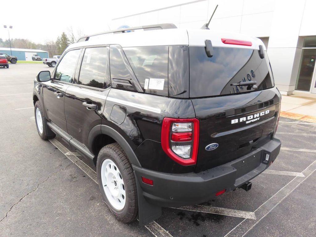 new 2024 Ford Bronco Sport car, priced at $35,571