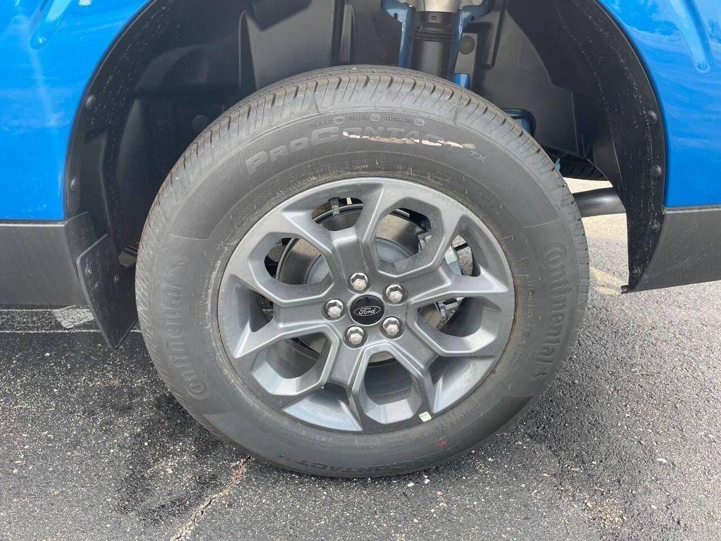 new 2025 Ford Maverick car, priced at $33,472