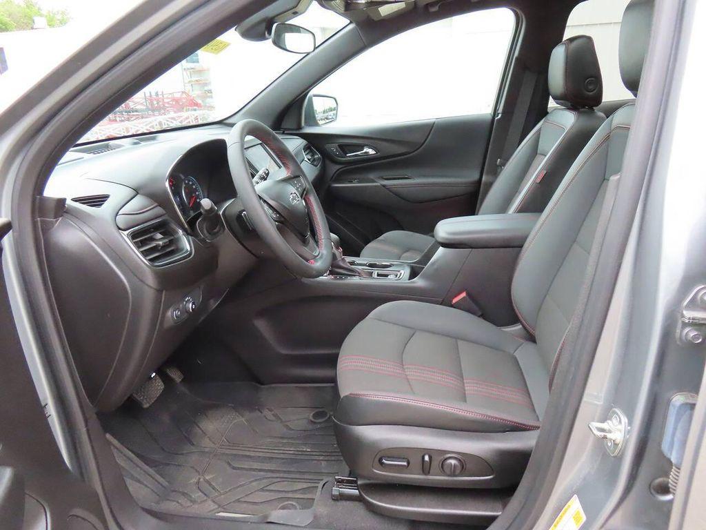 used 2024 Chevrolet Equinox car, priced at $26,880