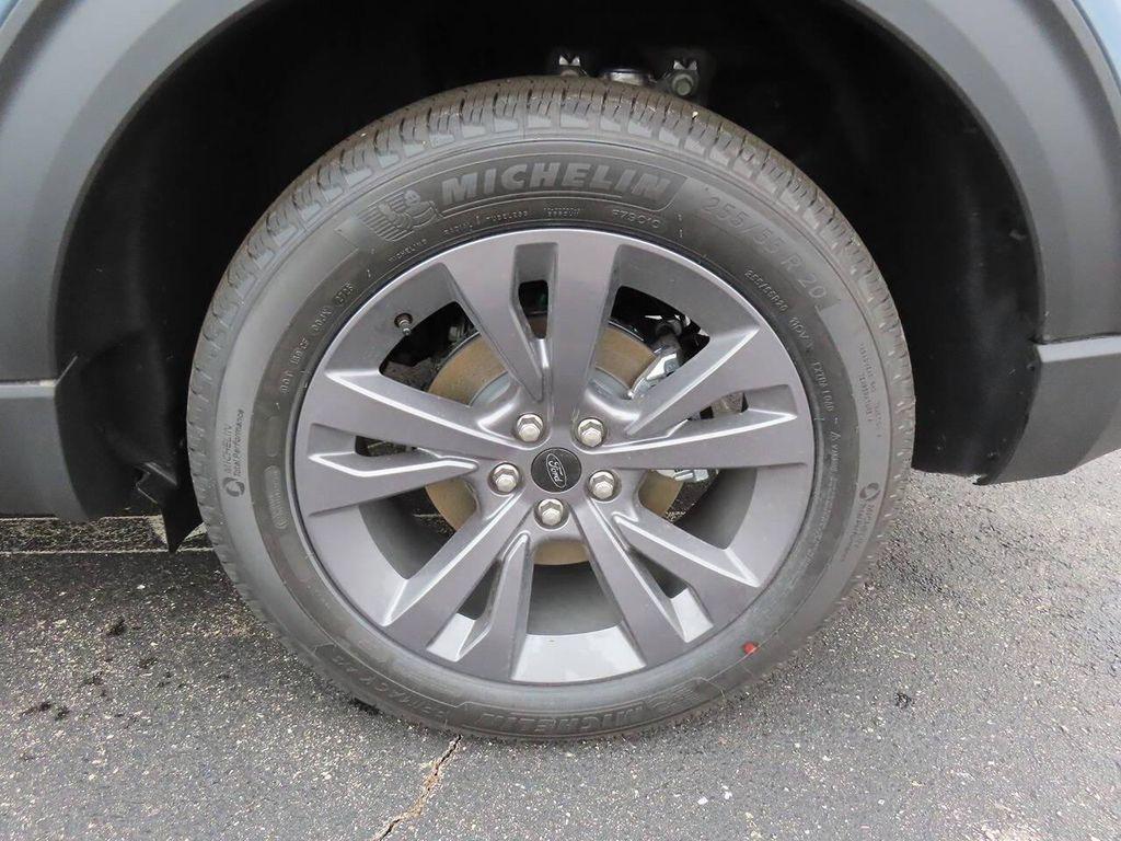 new 2025 Ford Explorer car, priced at $47,746