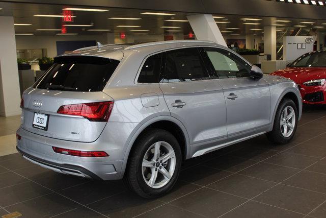 new 2025 Audi Q5 car, priced at $49,700