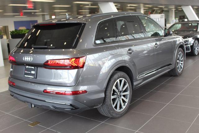 used 2024 Audi Q7 car, priced at $56,392