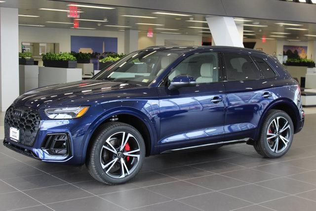 new 2025 Audi Q5 car, priced at $60,200