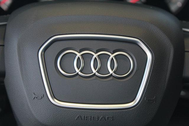 new 2025 Audi Q7 car