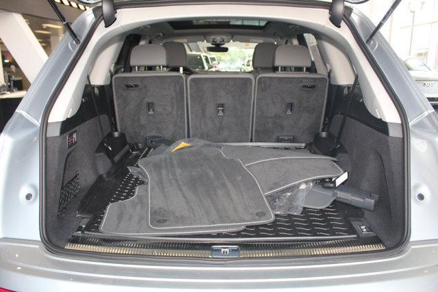 used 2025 Audi Q7 car, priced at $59,990