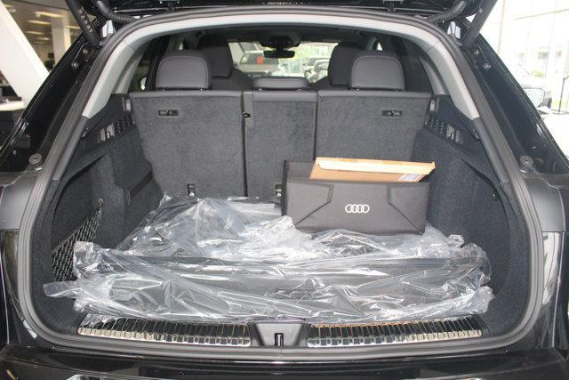 new 2025 Audi Q5 car, priced at $61,390