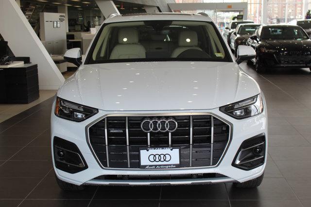 new 2025 Audi Q5 car, priced at $49,700