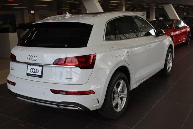 new 2025 Audi Q5 car, priced at $49,700