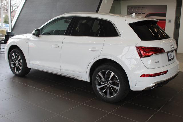 new 2025 Audi Q5 car, priced at $51,055