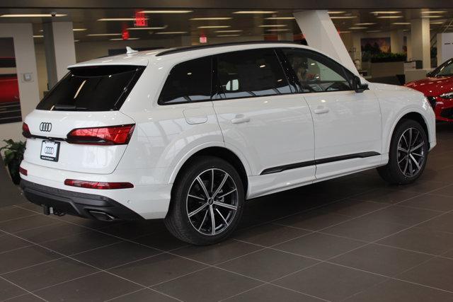 new 2025 Audi Q7 car, priced at $71,855