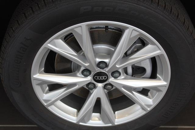 new 2025 Audi Q3 car, priced at $42,015