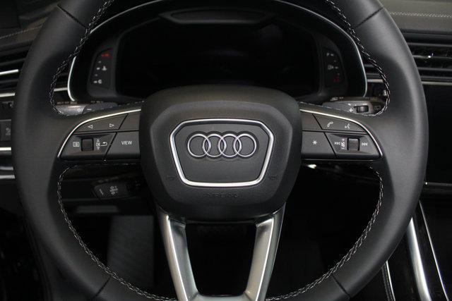 new 2025 Audi Q7 car, priced at $69,220