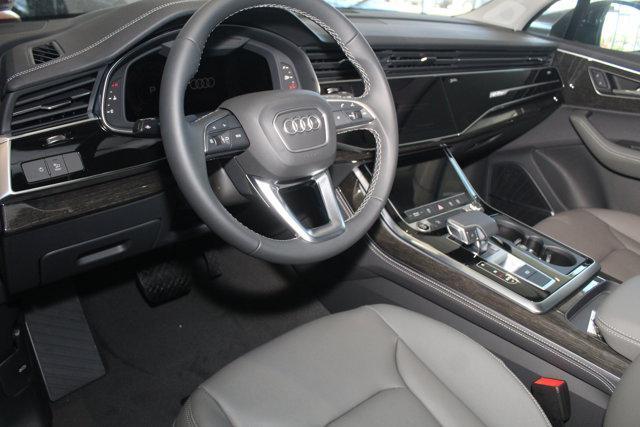 new 2025 Audi Q7 car, priced at $72,600