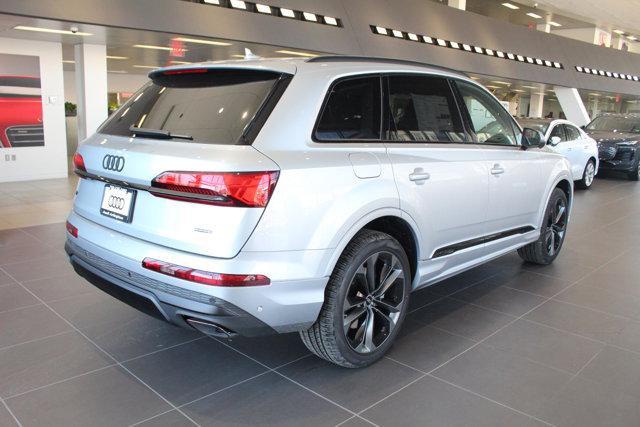 new 2025 Audi Q7 car, priced at $74,790