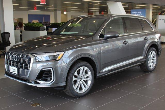 new 2025 Audi Q7 car, priced at $68,800