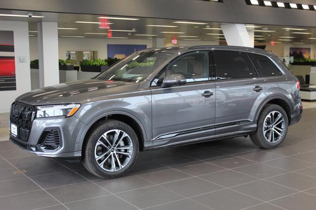 new 2025 Audi Q7 car, priced at $71,305