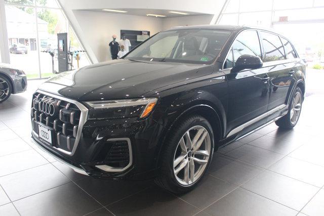 new 2025 Audi Q7 car, priced at $76,950
