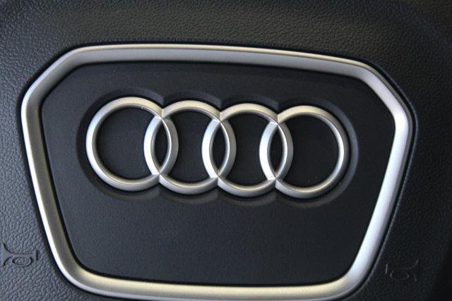 new 2025 Audi Q5 car, priced at $55,988