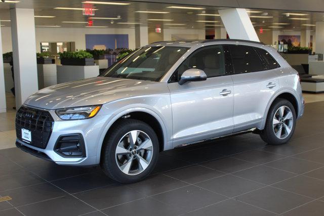 new 2025 Audi Q5 car, priced at $52,188