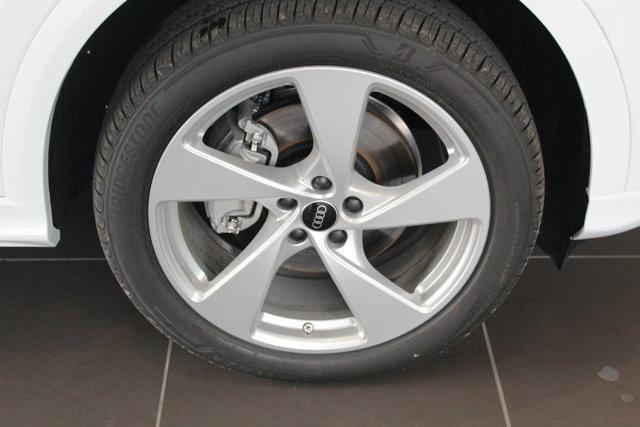 new 2025 Audi Q5 car, priced at $57,926