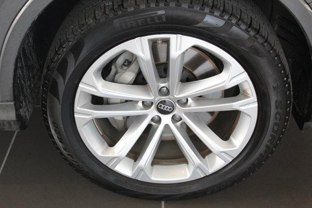 used 2025 Audi Q7 car, priced at $58,990