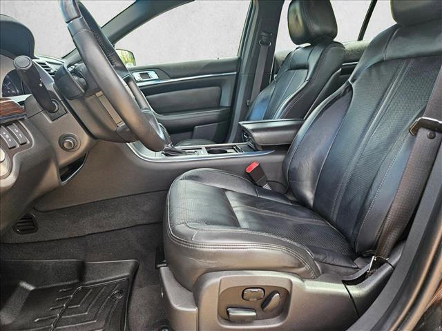 used 2010 Lincoln MKS car, priced at $7,997