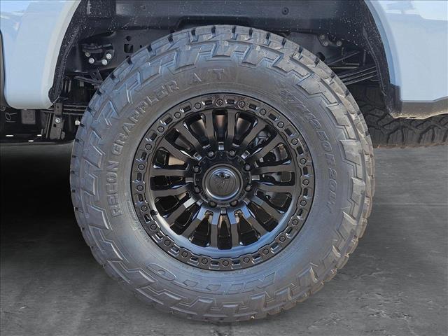 new 2025 Ford F-250 car, priced at $98,990