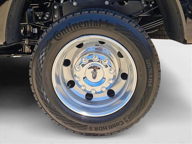 new 2025 Ford F-450 car, priced at $106,955