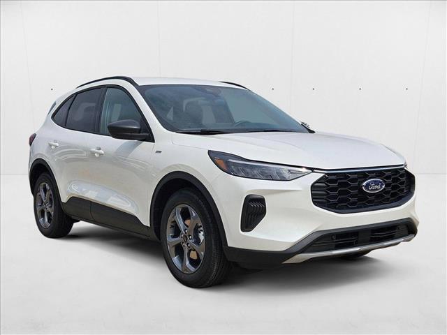 new 2025 Ford Escape car, priced at $29,995