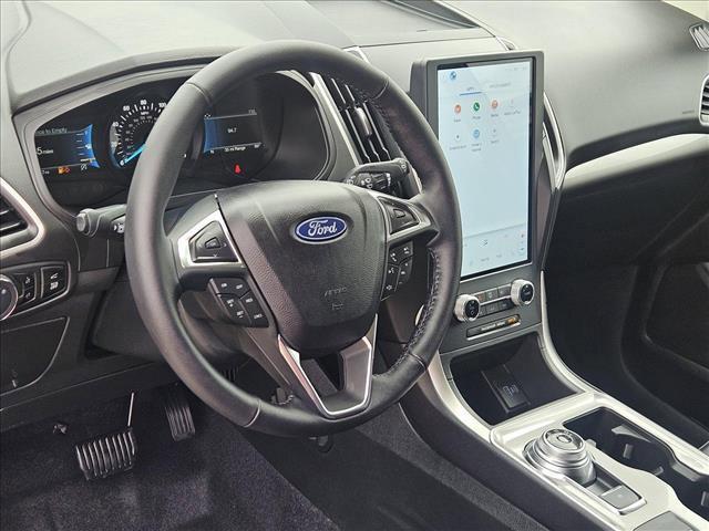 new 2024 Ford Edge car, priced at $32,985