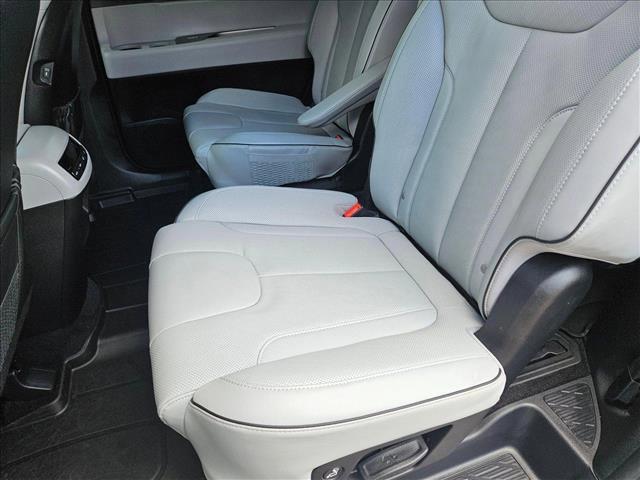 used 2024 Hyundai Palisade car, priced at $36,797