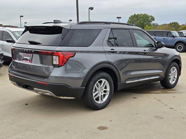 new 2025 Ford Explorer car, priced at $40,710