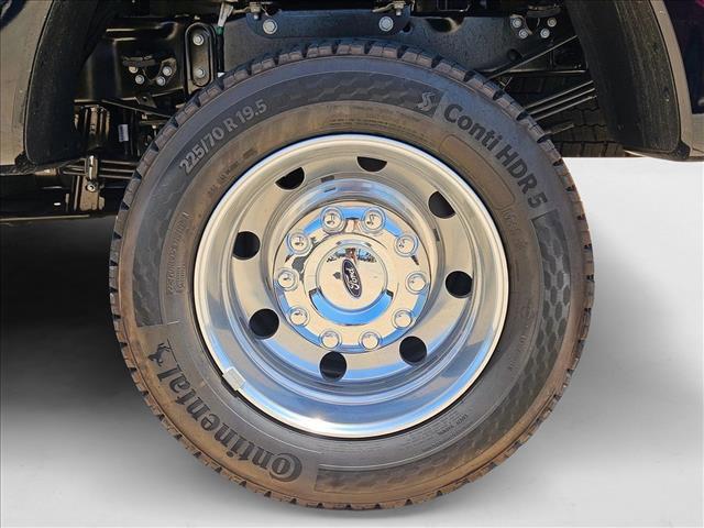 new 2025 Ford F-450 car, priced at $106,955