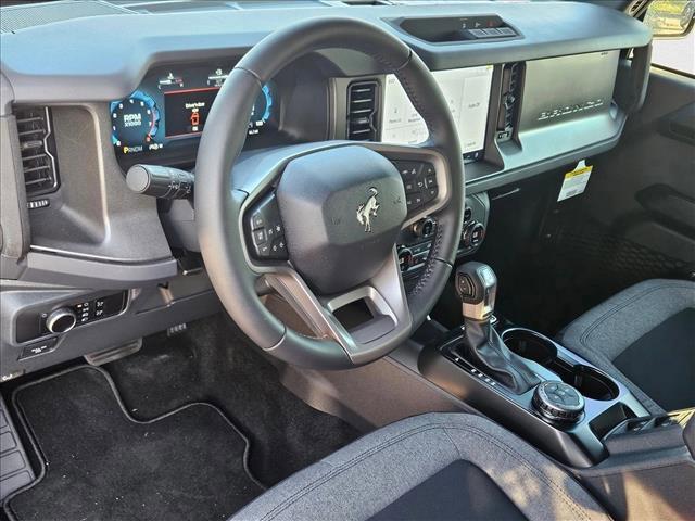 new 2025 Ford Bronco car, priced at $40,944