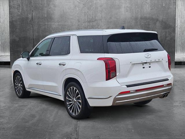 used 2025 Hyundai Palisade car, priced at $48,997