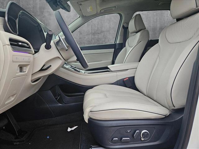 used 2025 Hyundai Palisade car, priced at $48,997