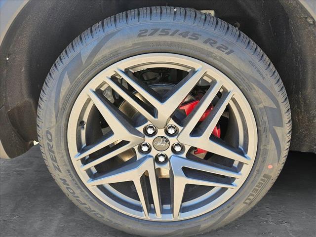 new 2025 Ford Explorer car, priced at $54,999