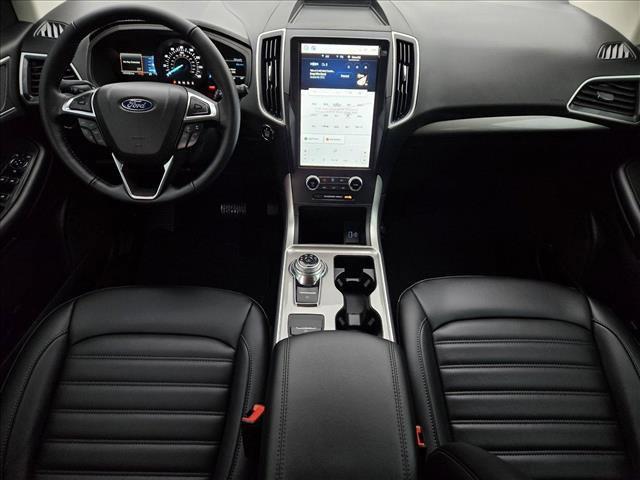 new 2024 Ford Edge car, priced at $34,985