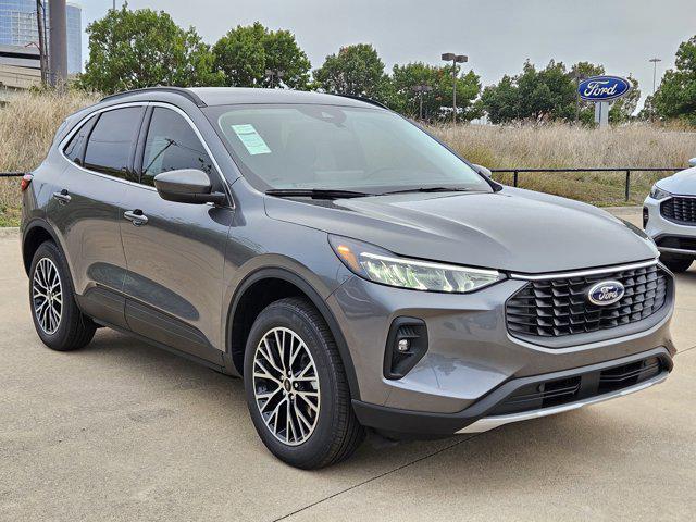 new 2025 Ford Escape car, priced at $39,895