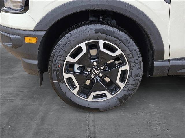 new 2024 Ford Bronco Sport car, priced at $32,995