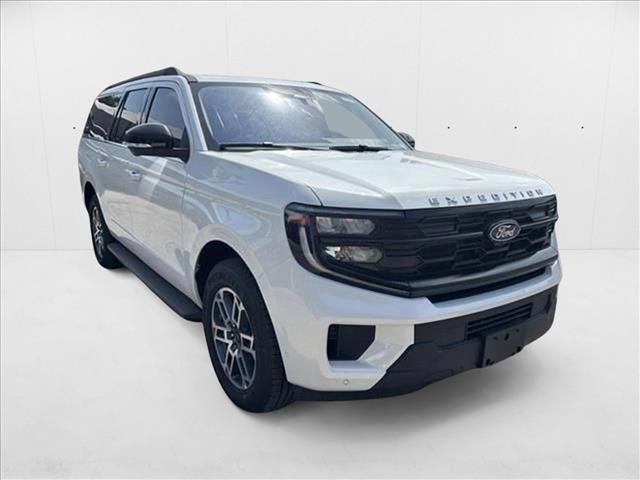 new 2025 Ford Expedition Max car, priced at $71,905