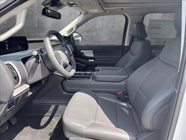 new 2025 Ford Expedition Max car, priced at $71,905