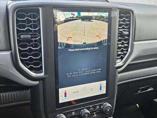 new 2025 Ford Ranger car, priced at $33,925