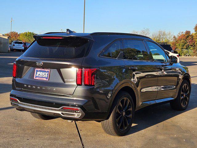 used 2021 Kia Sorento car, priced at $21,257