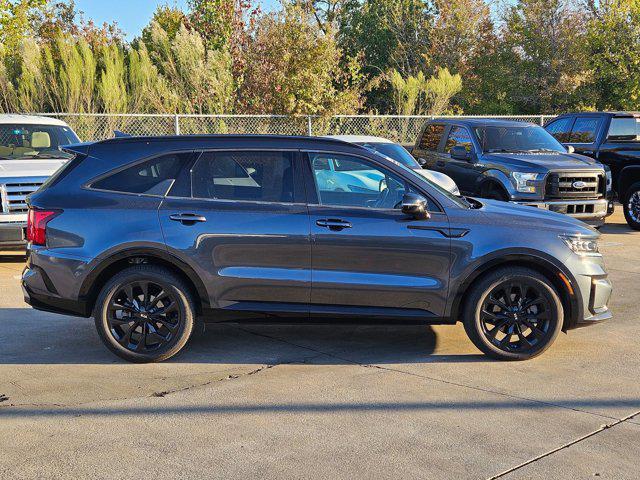 used 2021 Kia Sorento car, priced at $21,257