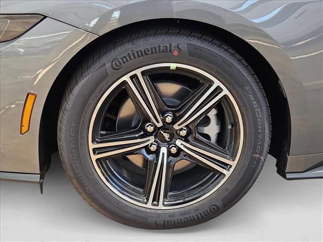 new 2025 Ford Mustang car, priced at $31,995