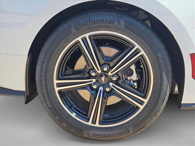 new 2025 Ford Mustang car, priced at $31,995