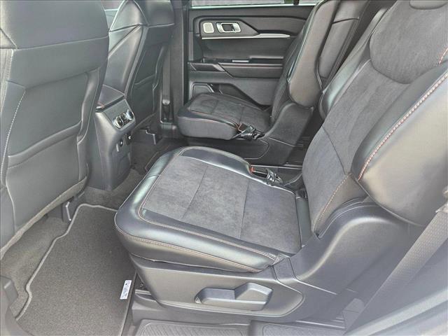 new 2025 Ford Explorer car, priced at $57,059